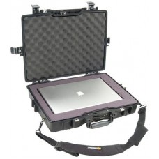 Pelican 1495 Laptop Case with Foam Black. Fits up to 17" laptops